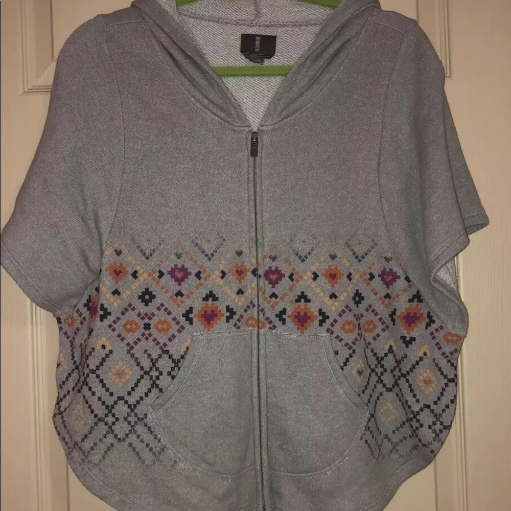 Women’s XL sweatshirt Hoodie zip up poncho